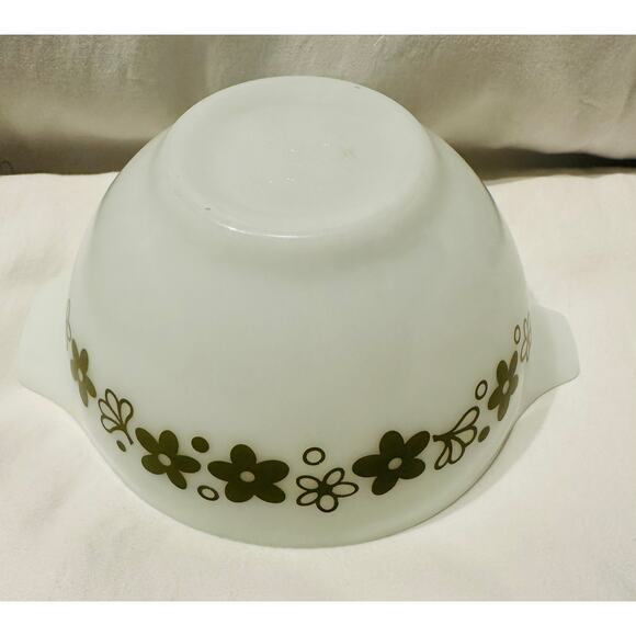 Vintage Pyrex 441 1-1/2 Pint Spring Blossoms Mixing Bowl Crazy Daisy Vintage - Picture 2 of 7